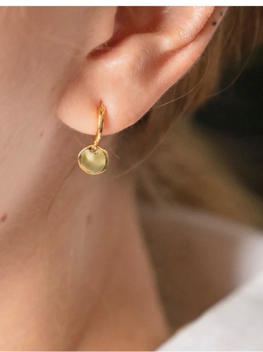 Monica Vinader Siren Muse Disc Earrings - Picture 4 of 4